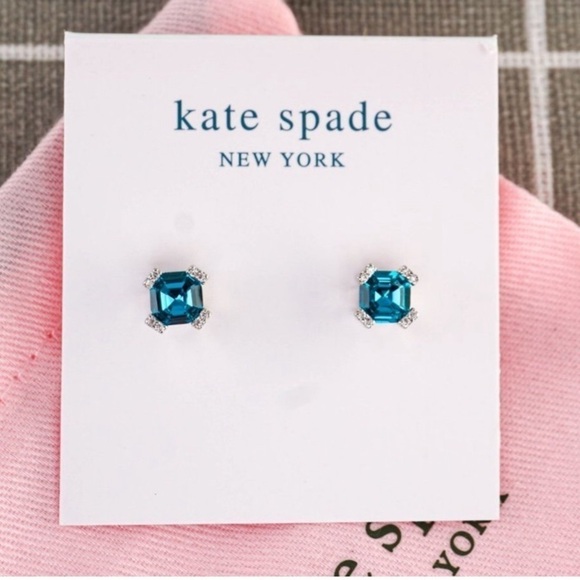 Kate Spade New York Earrings With Pink Dust Bag - Picture 5 of 7